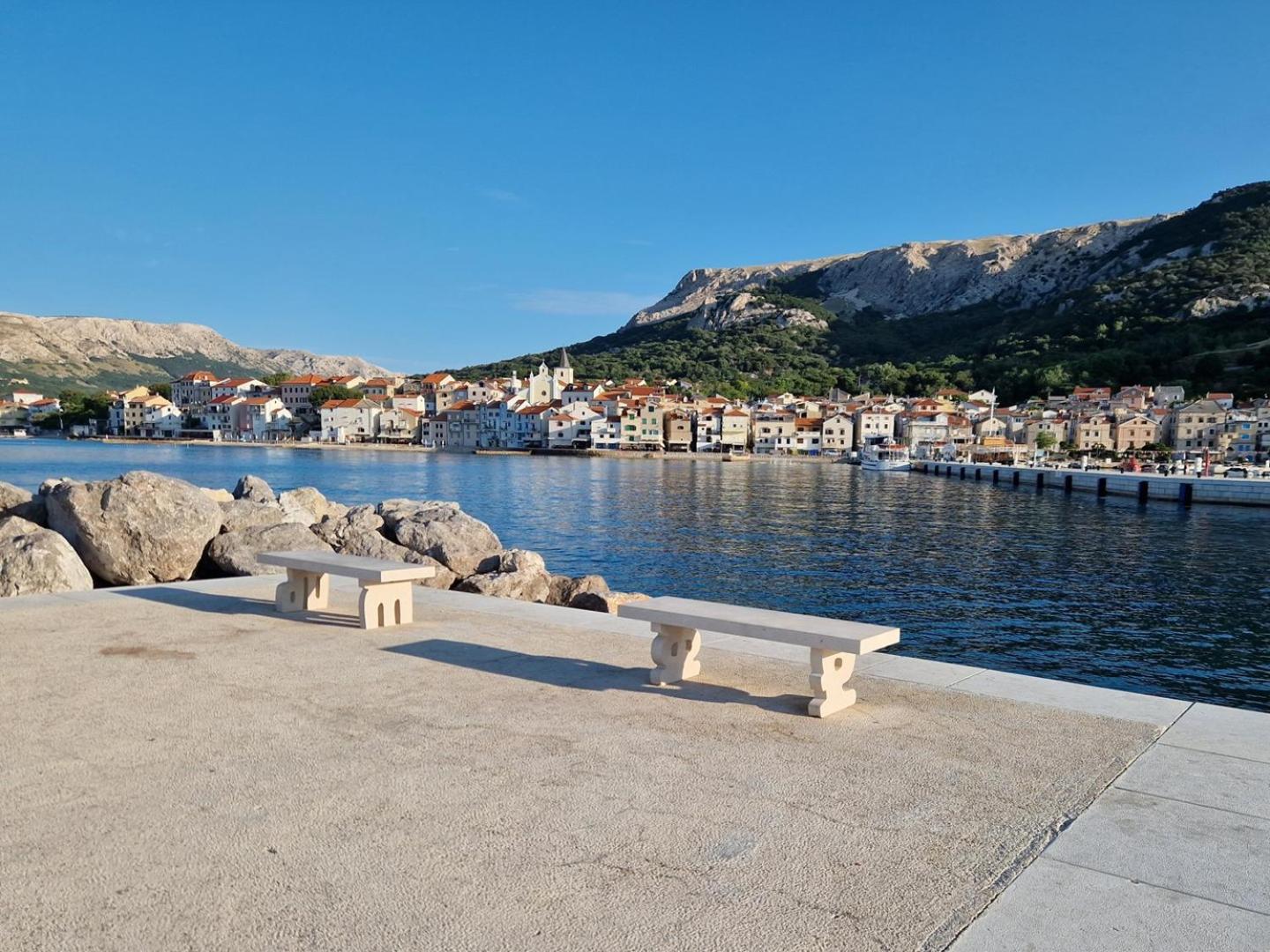 Apartments Karamarko Baška Extérieur photo